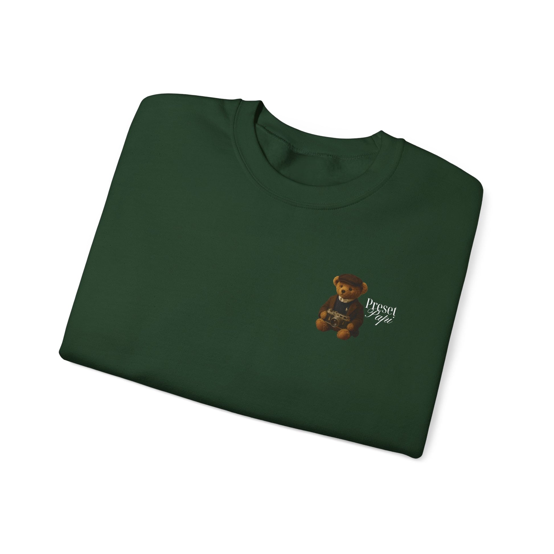 Preset Papi – Vintage Photographer Teddy Sweatshirt