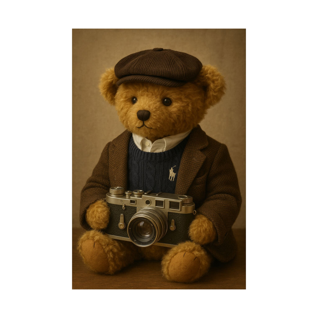 Preset Papi – Vintage Photographer Bear Art Print