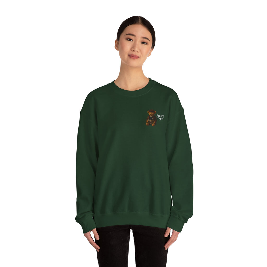Preset Papi – Vintage Photographer Teddy Sweatshirt