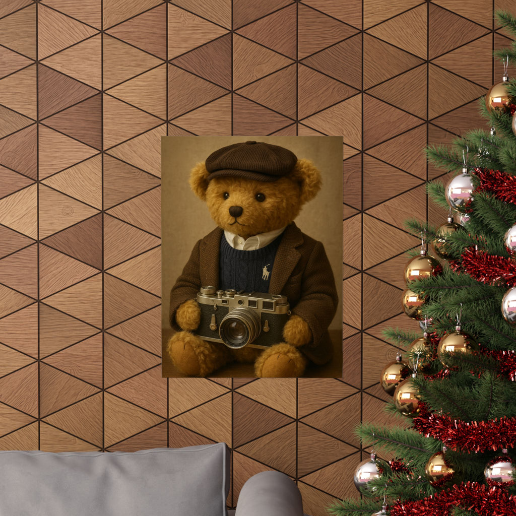 Preset Papi – Vintage Photographer Bear Art Print