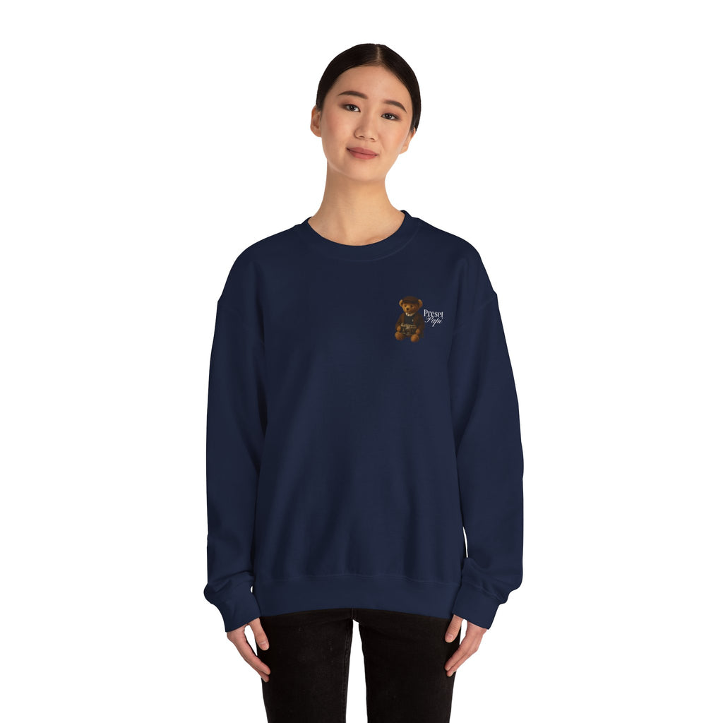 Preset Papi – Vintage Photographer Teddy Sweatshirt