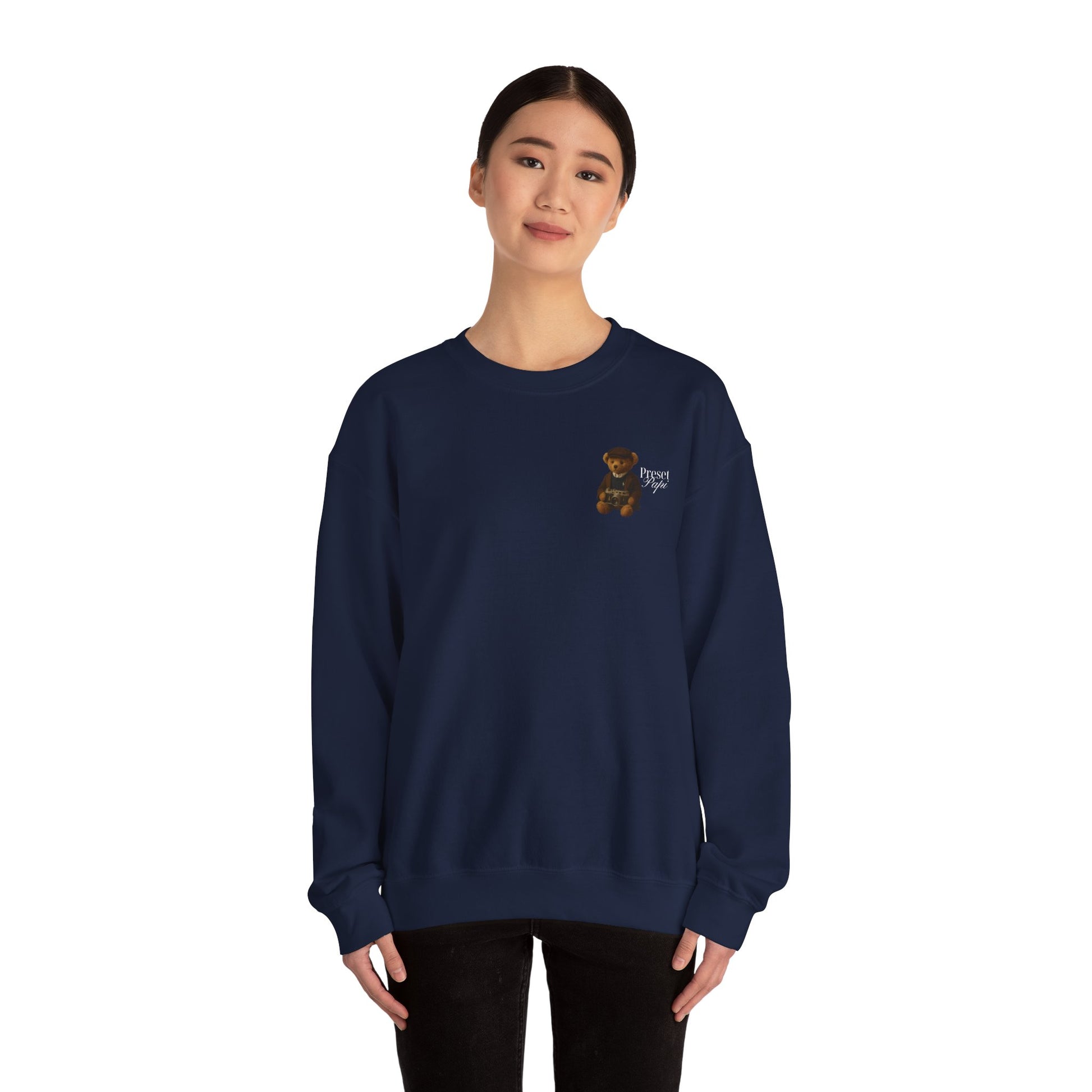 Preset Papi – Vintage Photographer Teddy Sweatshirt